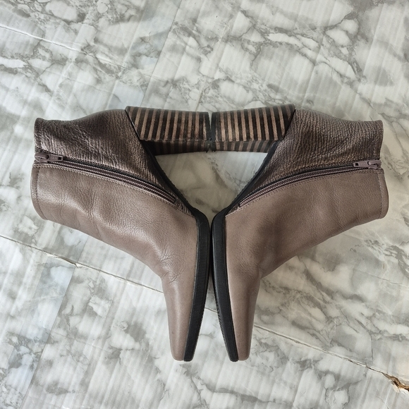 Hispanitas Taupe & Bronze Leather Heeled Ankle Boots - Picture 7 of 12